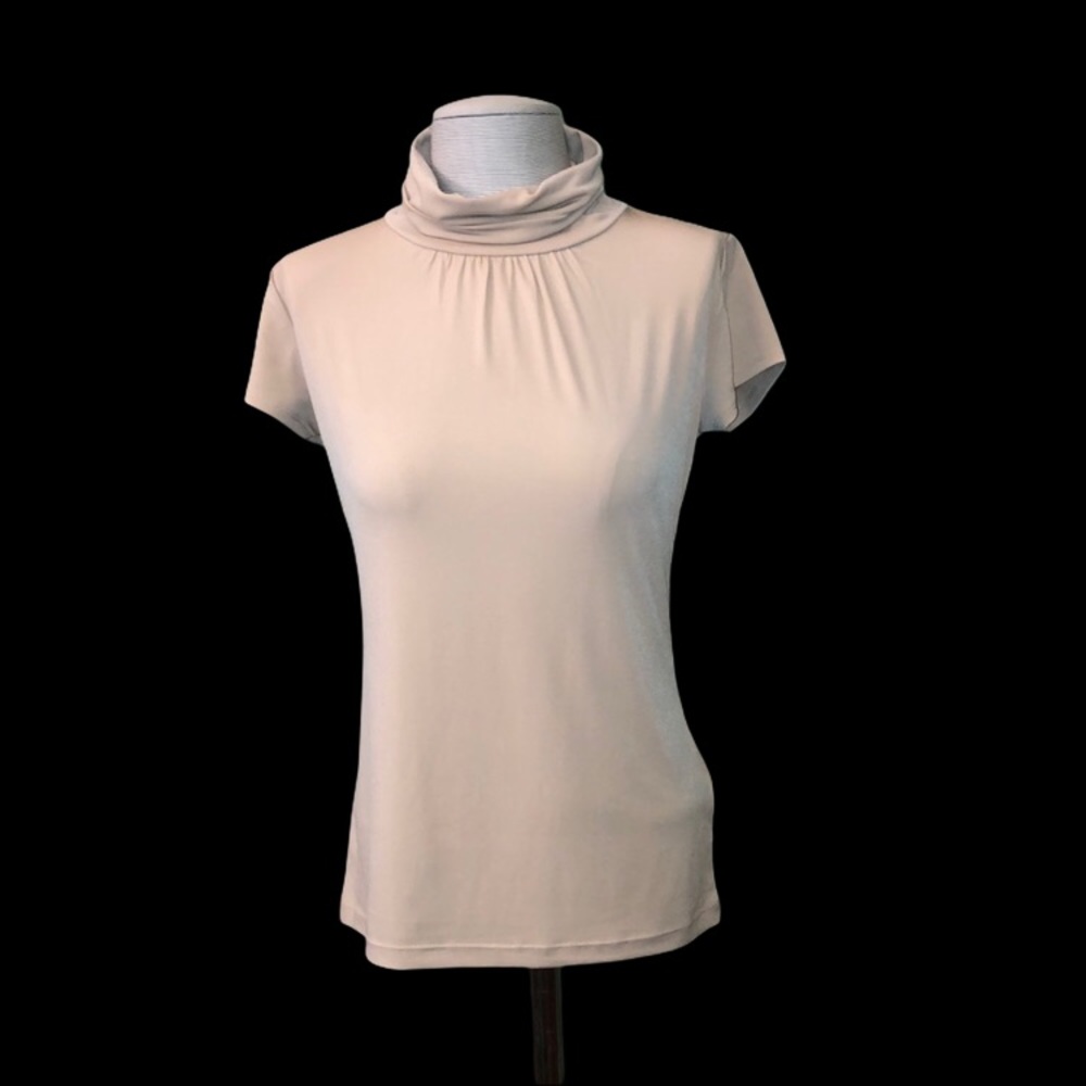 New York and Co tan turtle neck short sleeve shirt size X-small